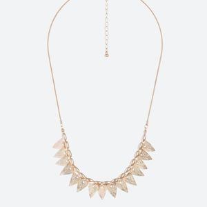 Stitchfix necklace
